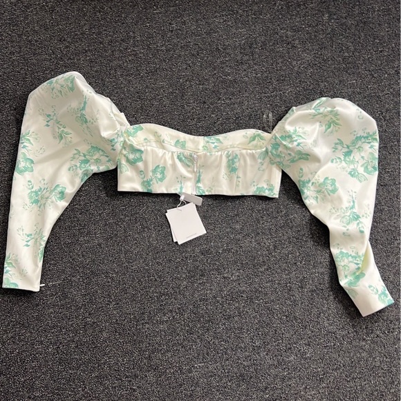 Mimii London Bardot Tudor Sleeve Top - Picture 4 of 6